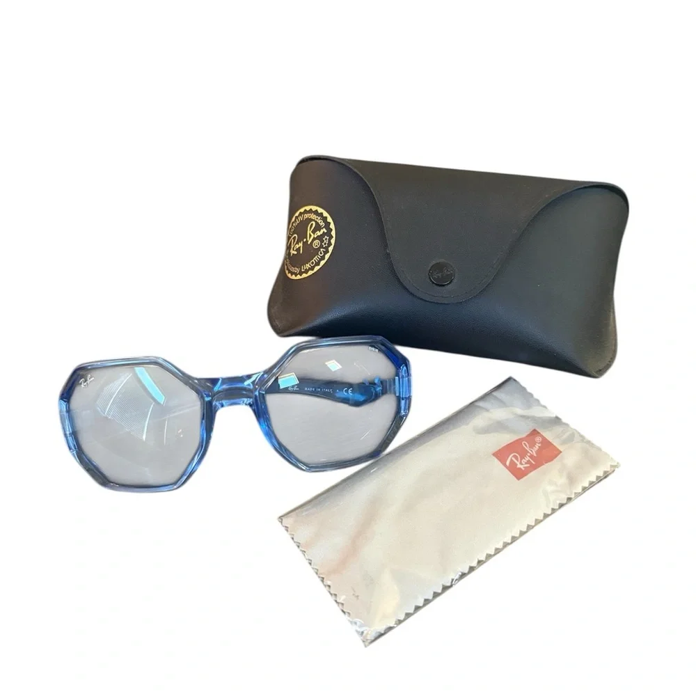 Ray-Ban Rb4337 Evolve Photochromic Square Sunglasses - Picture 5 of 6